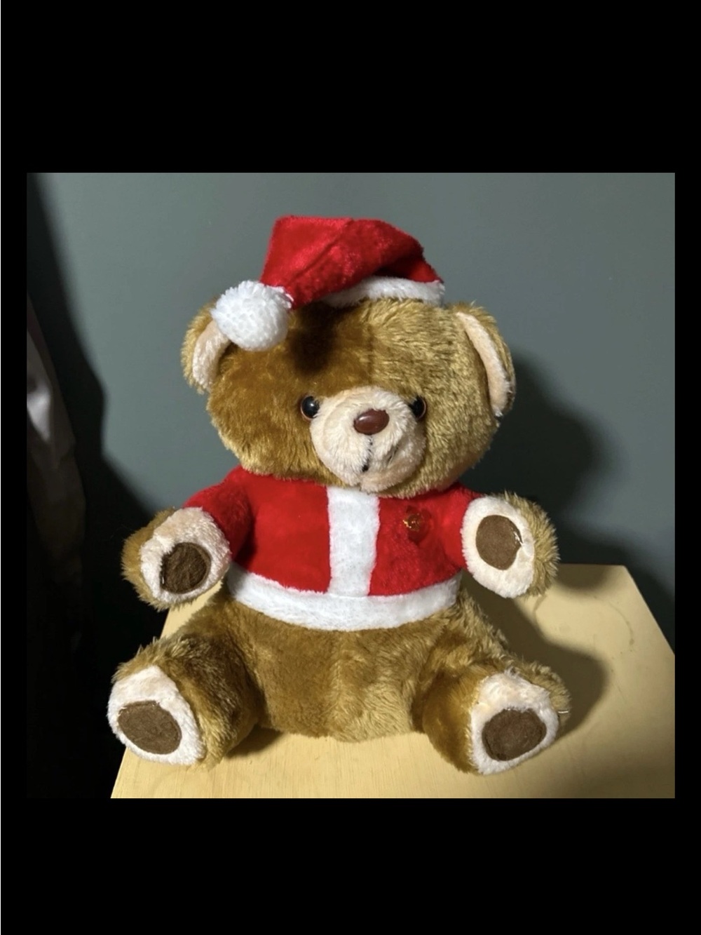 1980'Vintage MUSICAL HEART CHRISTMAS BROWN TEDDY BEAR Stuffed Santa Toy Tested